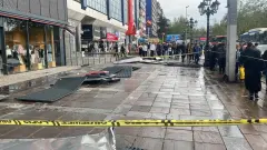 Ankara’da Fırtına ve Sağanak Hayatı Felç Etti: Ağaçlar Devrildi, Tabelalar Uçtu - Haber İnternette - Son Dakika İnternet Haberleri